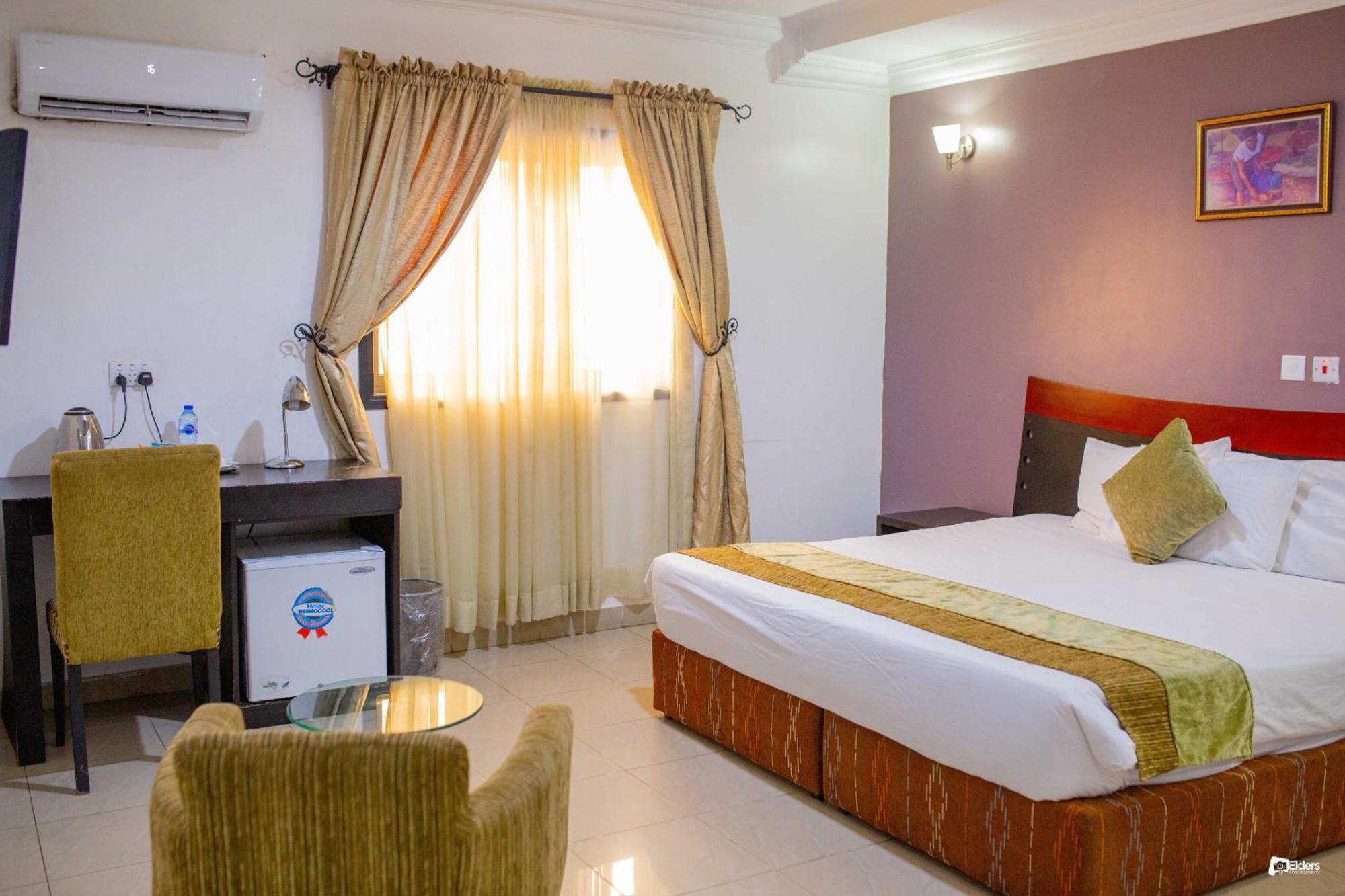 Suru Express Hotel Gra Lagos Exterior foto